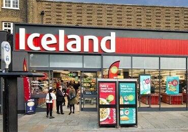 Plastic reduction: Icelandic supermarkets to tackle 80% of plastic packaging with Mondi functional barrier paper packaging